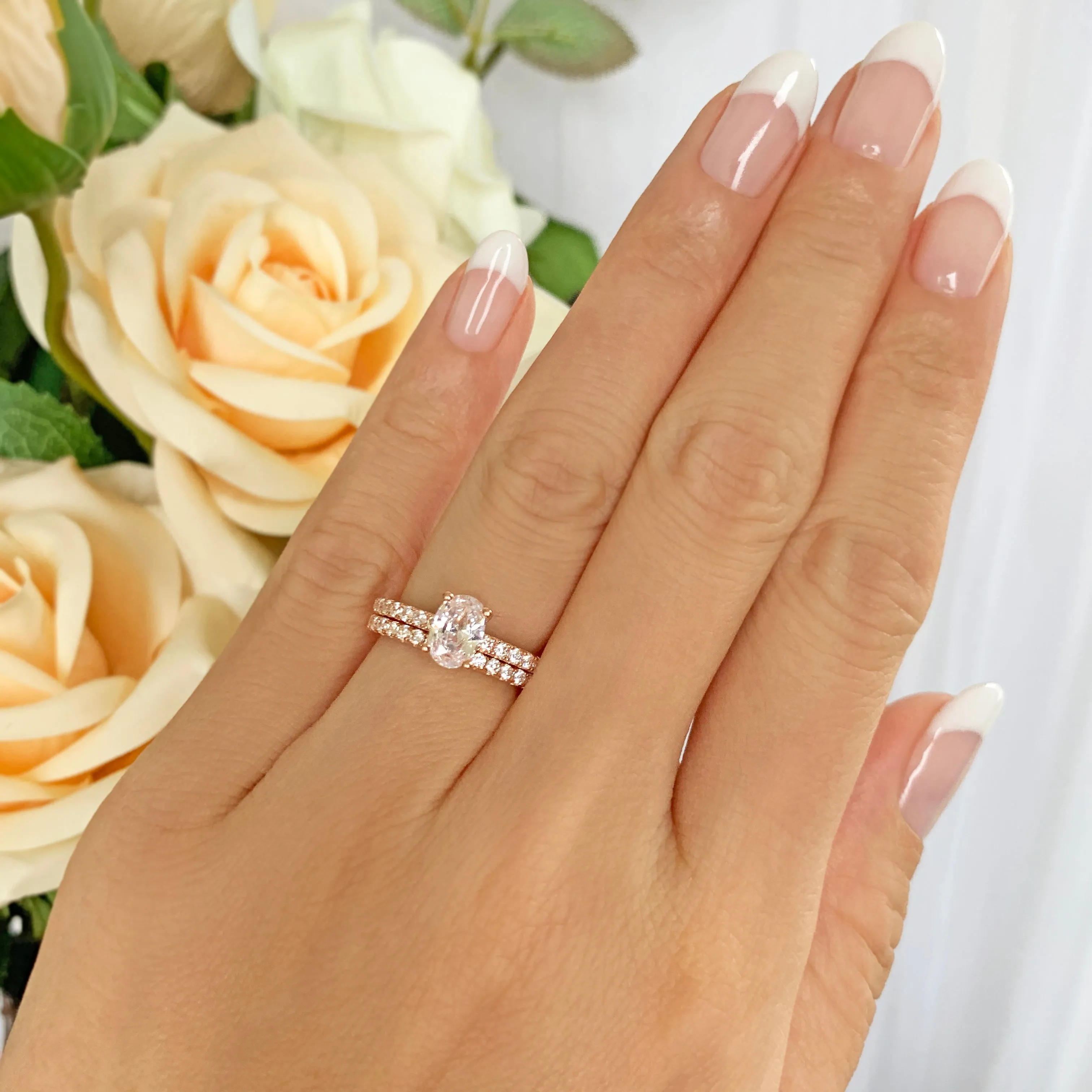 3/4 ctw Oval Accented Solitaire Set - Rose GP
