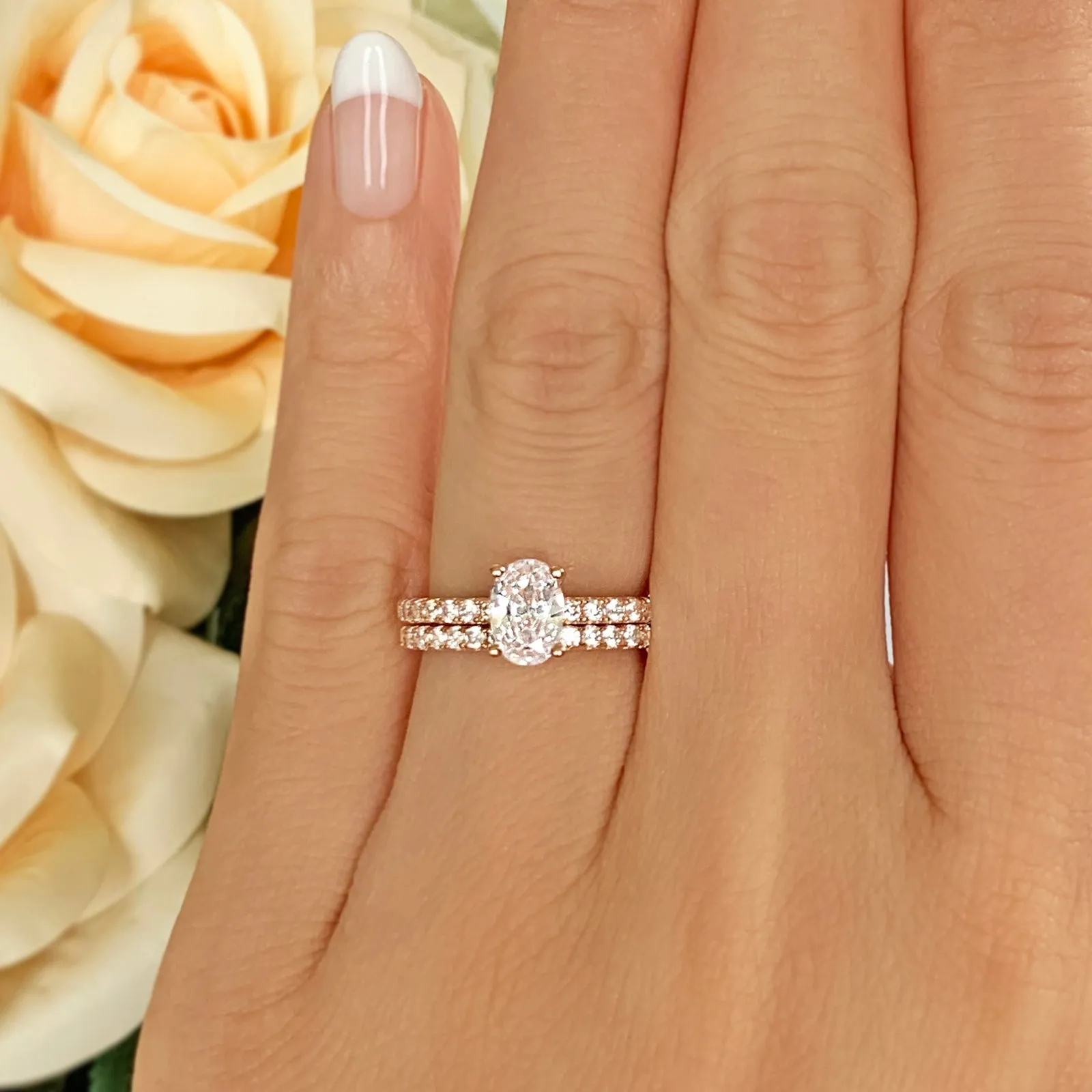 3/4 ctw Oval Accented Solitaire Set - Rose GP