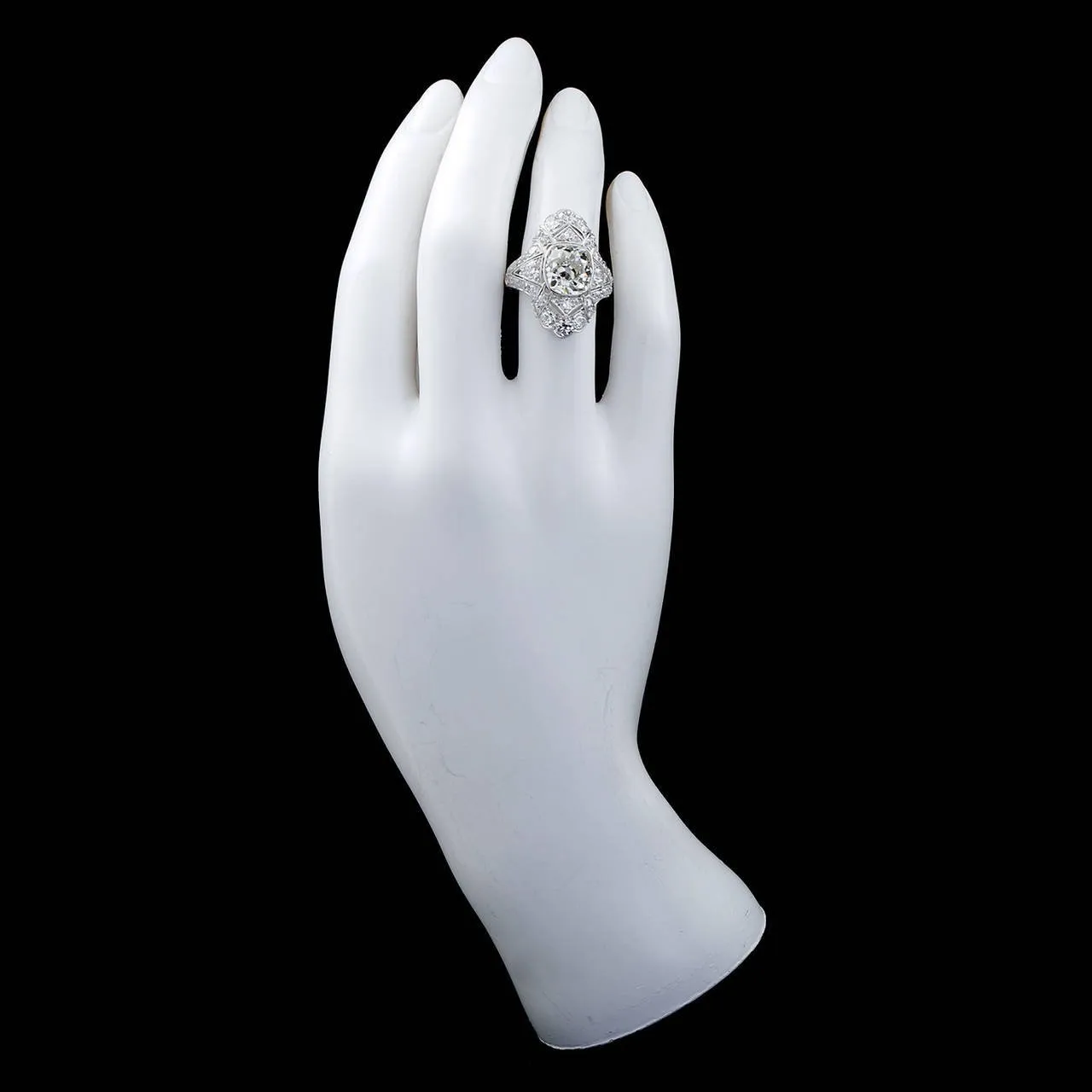 Art Deco 4.60 Carat Old Cushion Cut Diamond Platinum Ring