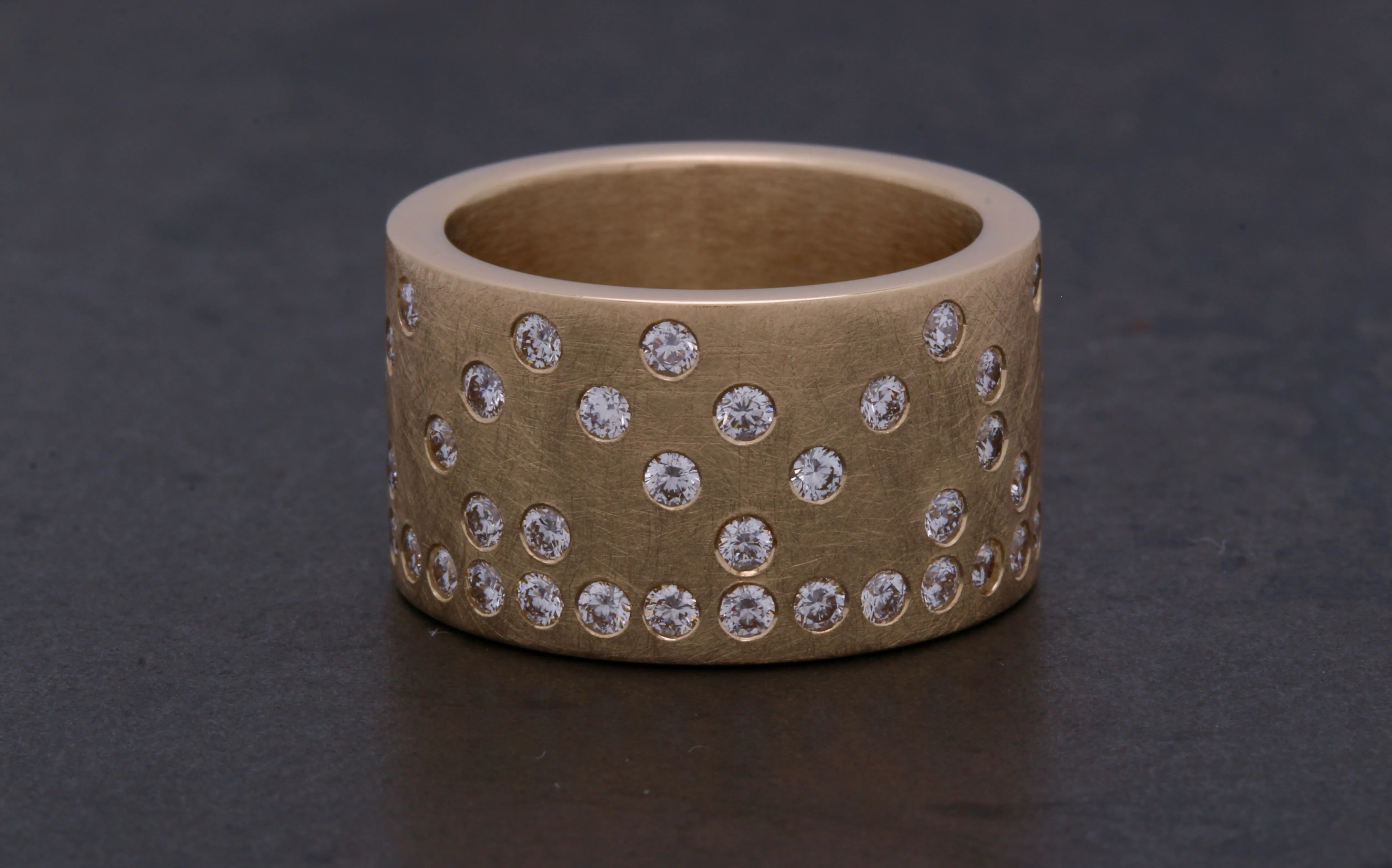 Cascada Ring