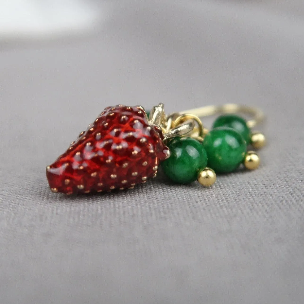 [Clearance] Strawberry Earrings