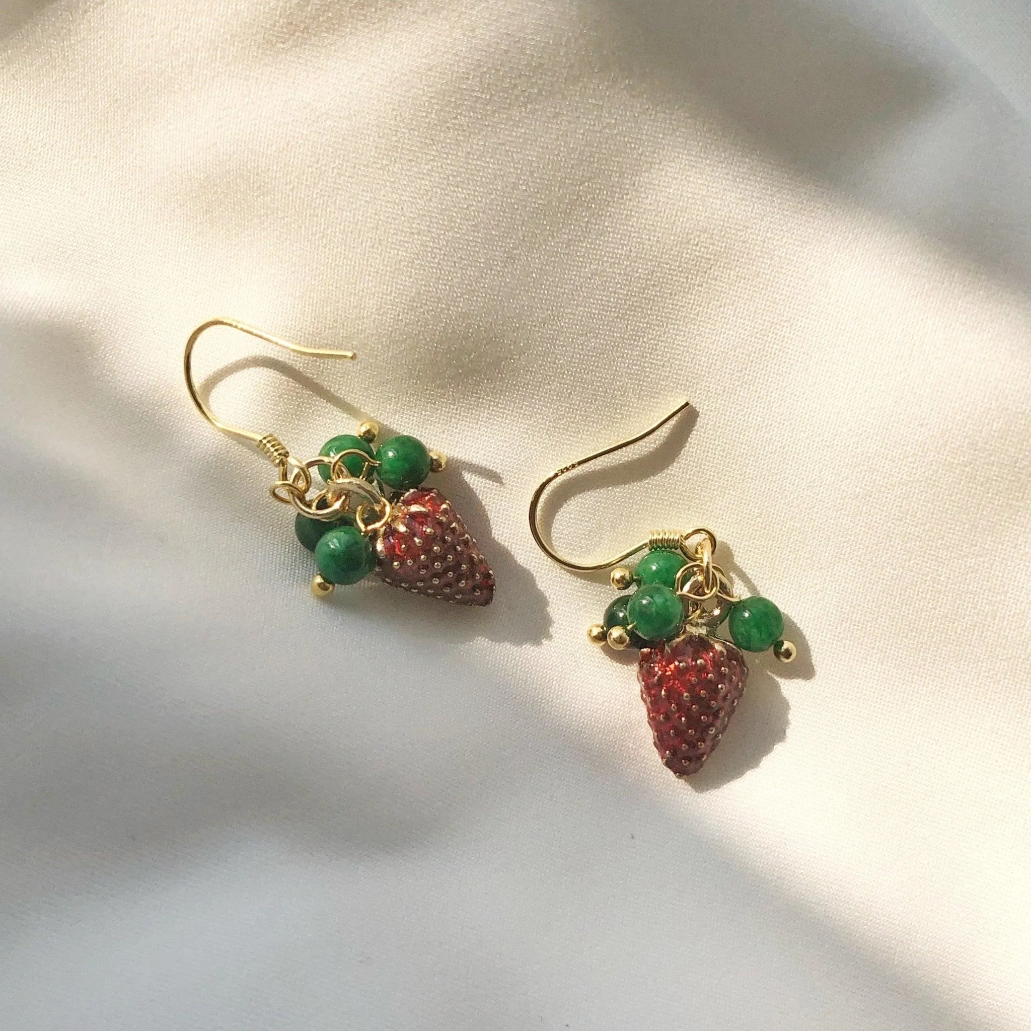 [Clearance] Strawberry Earrings