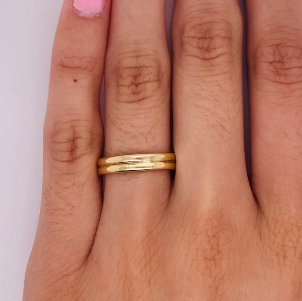 Double Dome Wedding Band