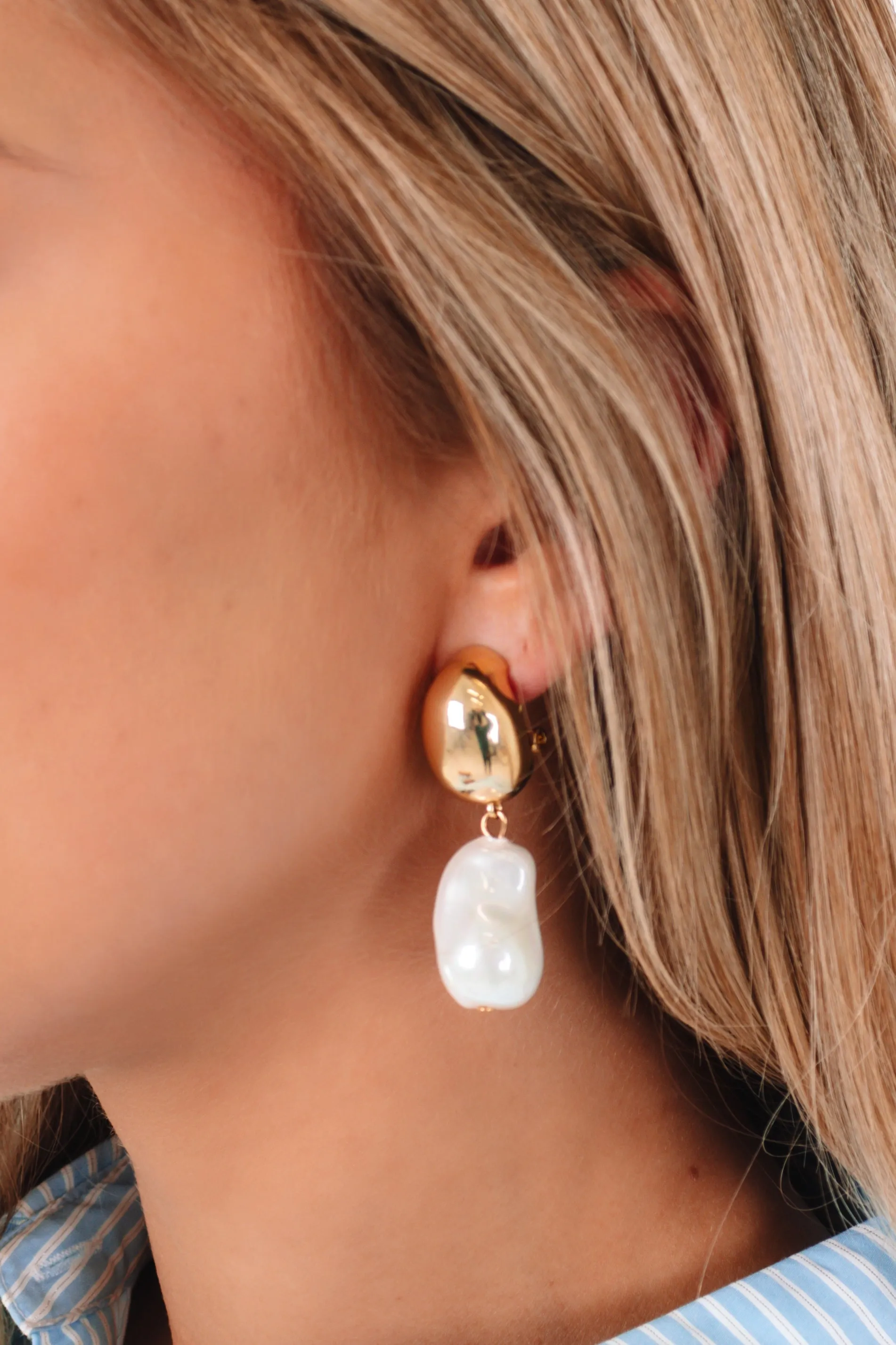 Freshwater Feeling Earrings - Gold