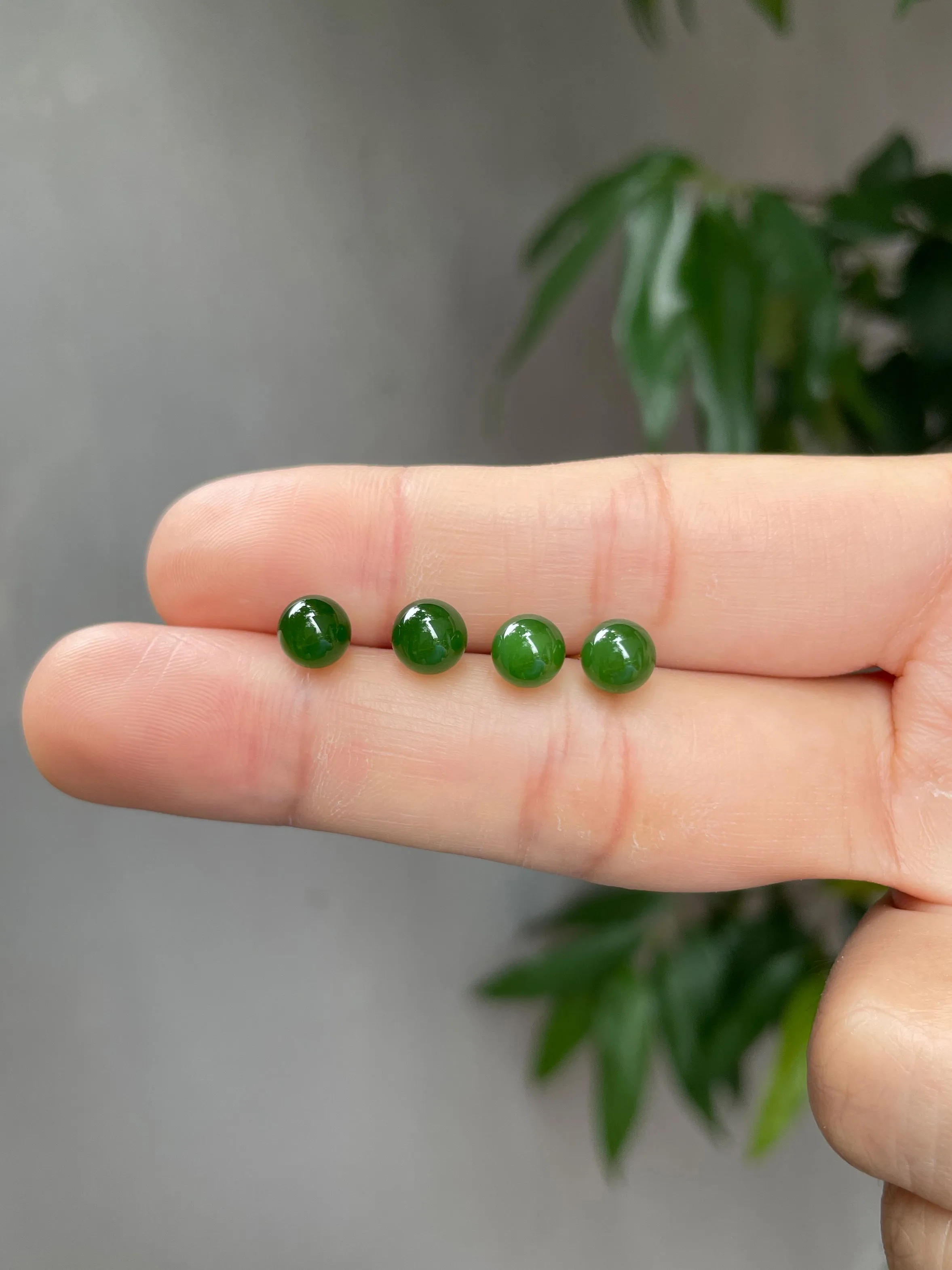 Green Nephrite Stud Earrings (NJE043)