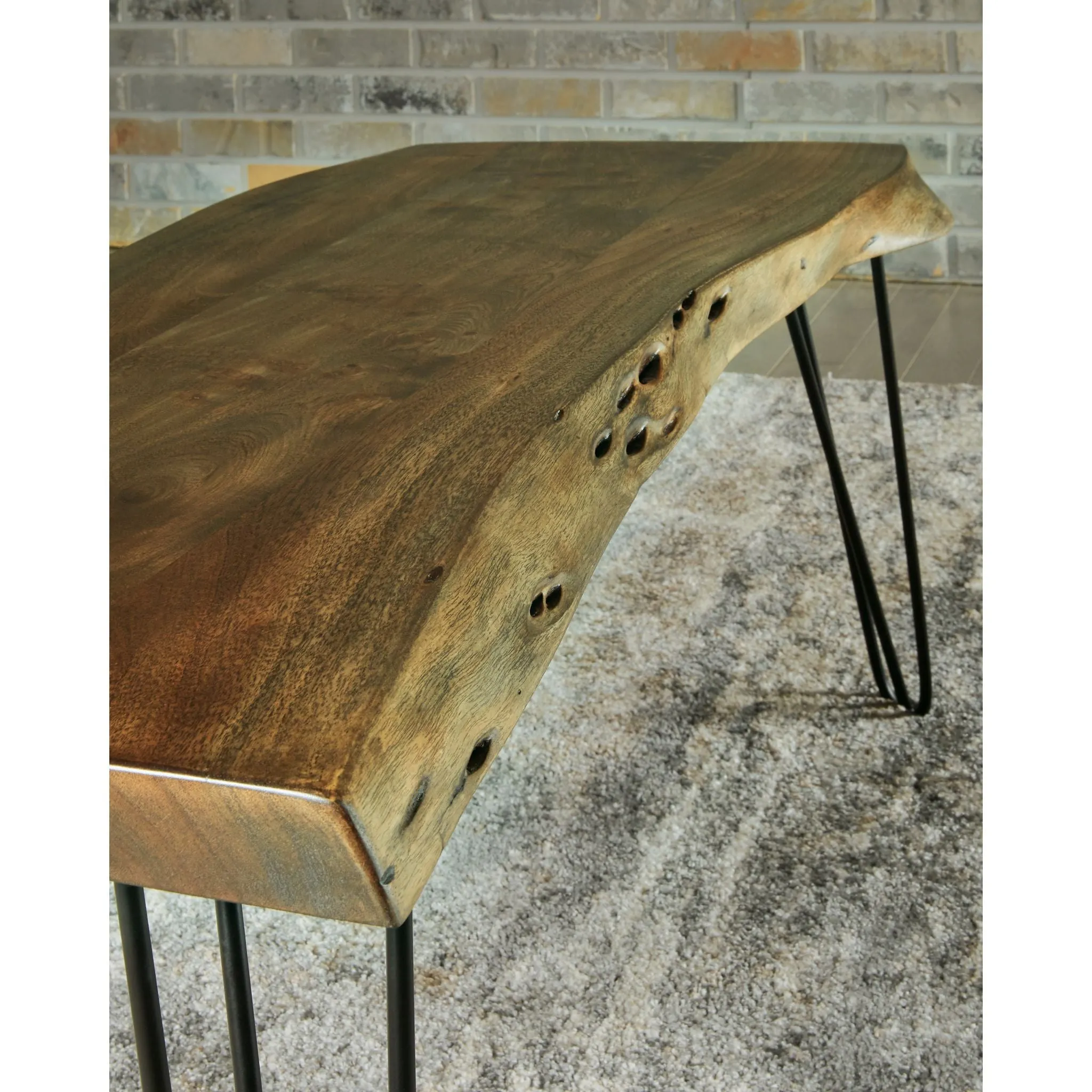 Haileeten Bench - Brown/Black