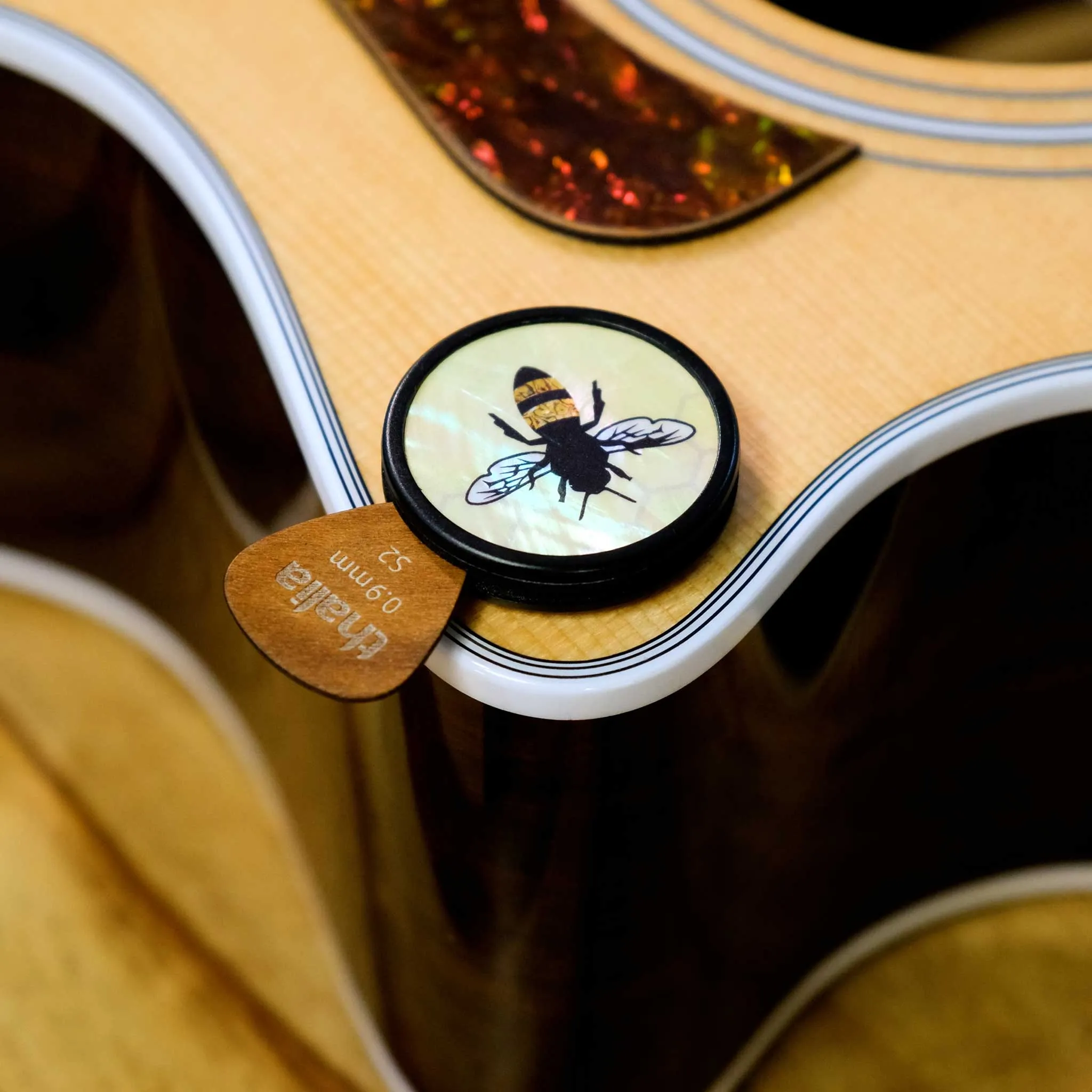"Save the Bees" Vintage Pearl | Pick Puck 2.0