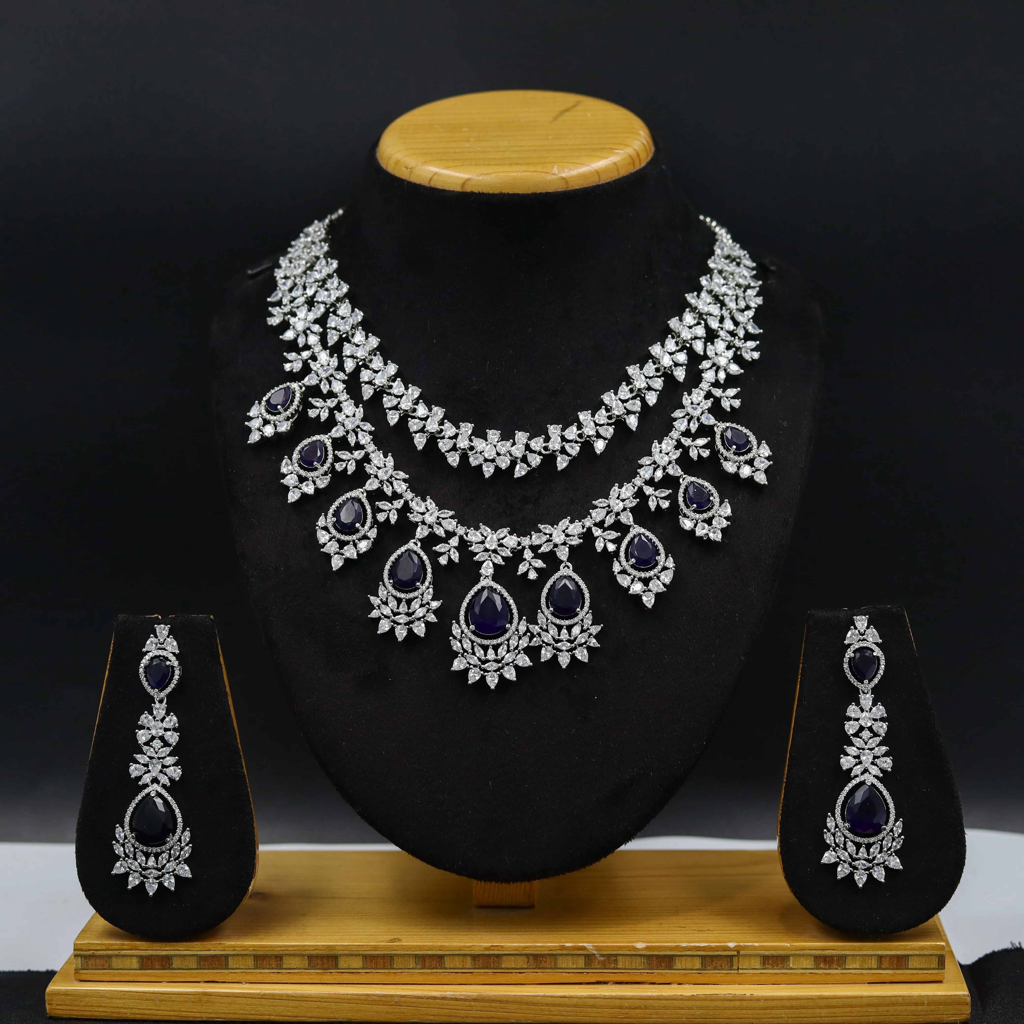 Round Neck Zircon/AD Necklace Set 10813-69